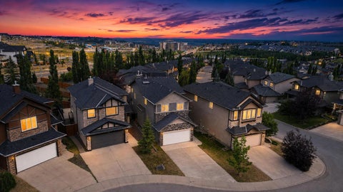 Photo of 6 Aspen Stone Mews SW, Calgary, AB T3H 5Z1 (MLS # A2341748)