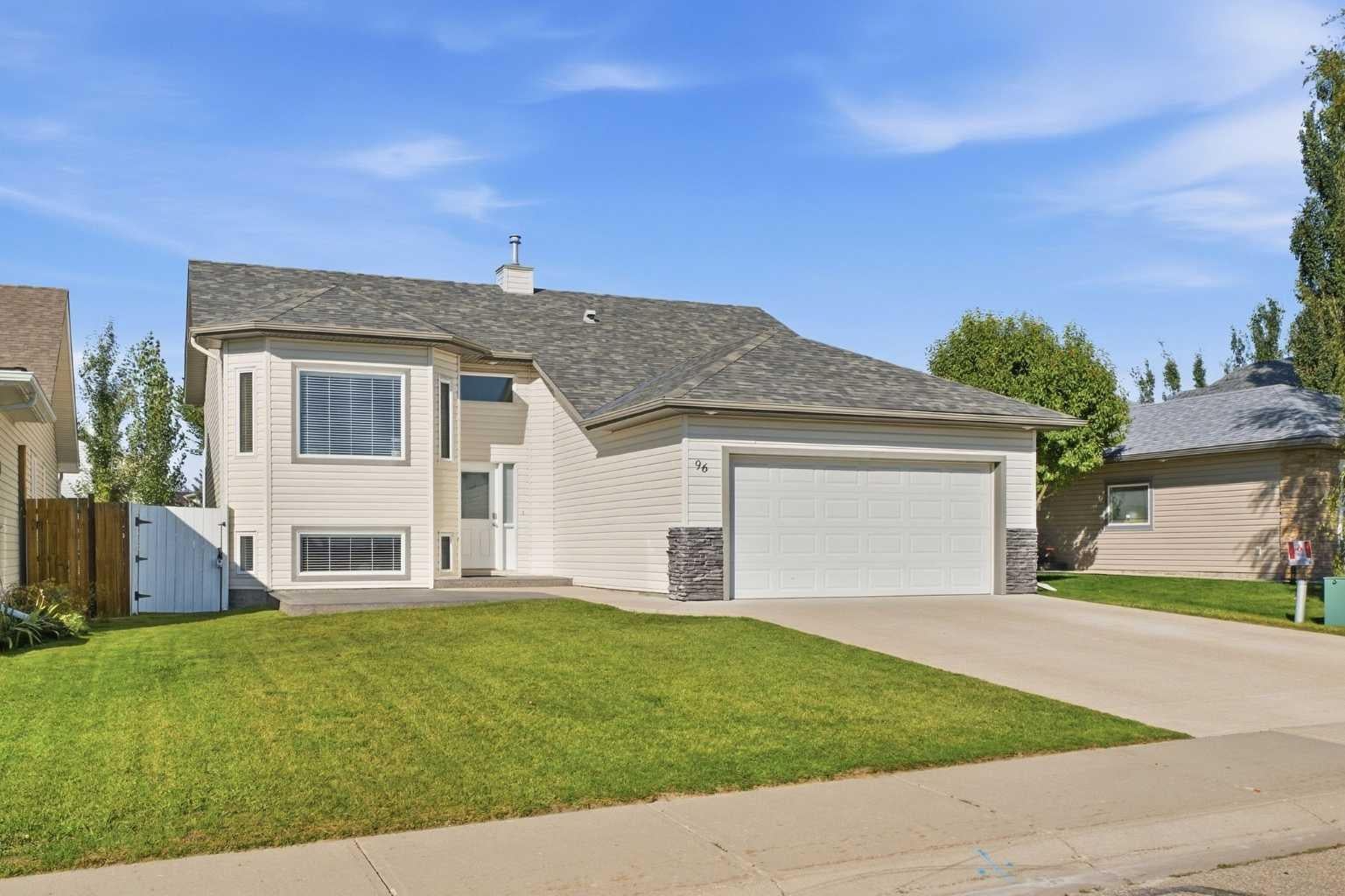 96 Hillview Drive