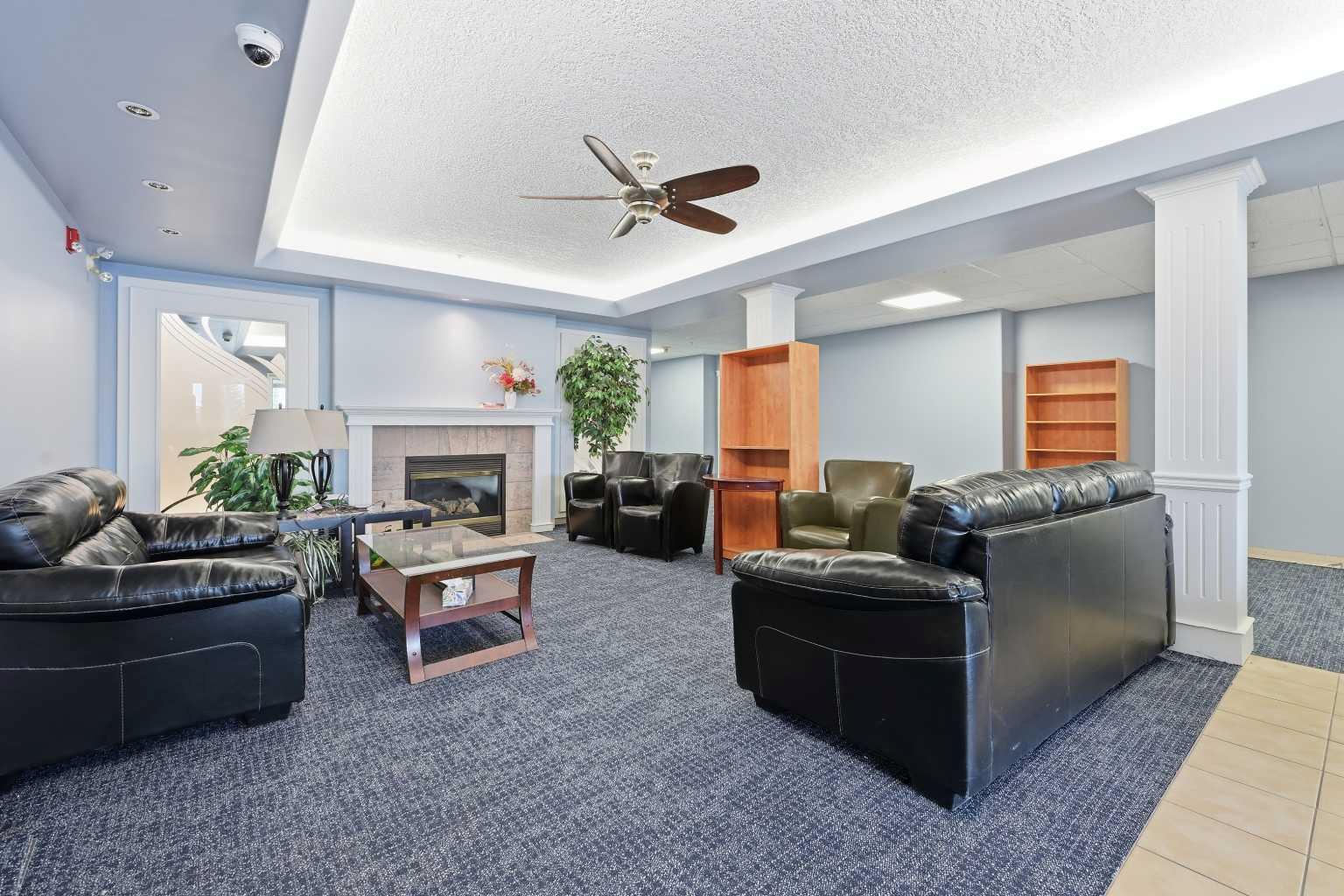 165 Manora Place NE 439