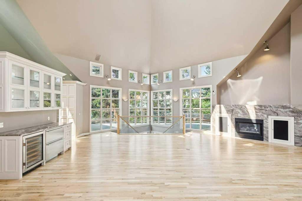 Photo of 117 Patton Place SW, Calgary, AB T2V 5E1 (MLS # A2334989)
