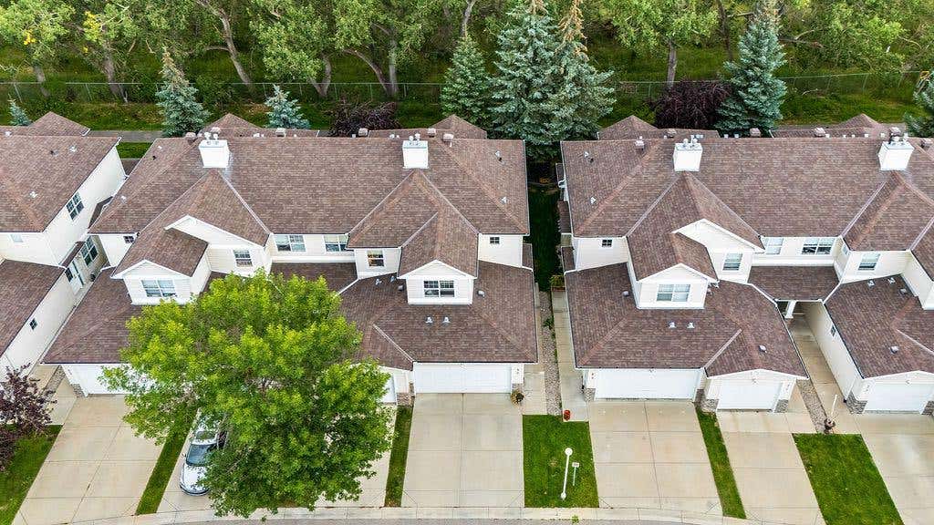 Photo of 2318 17 Street SE #59, Calgary, AB T2G 5R5 (MLS # A2331926)