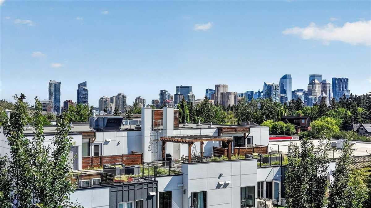 1521 26 Avenue SW 105