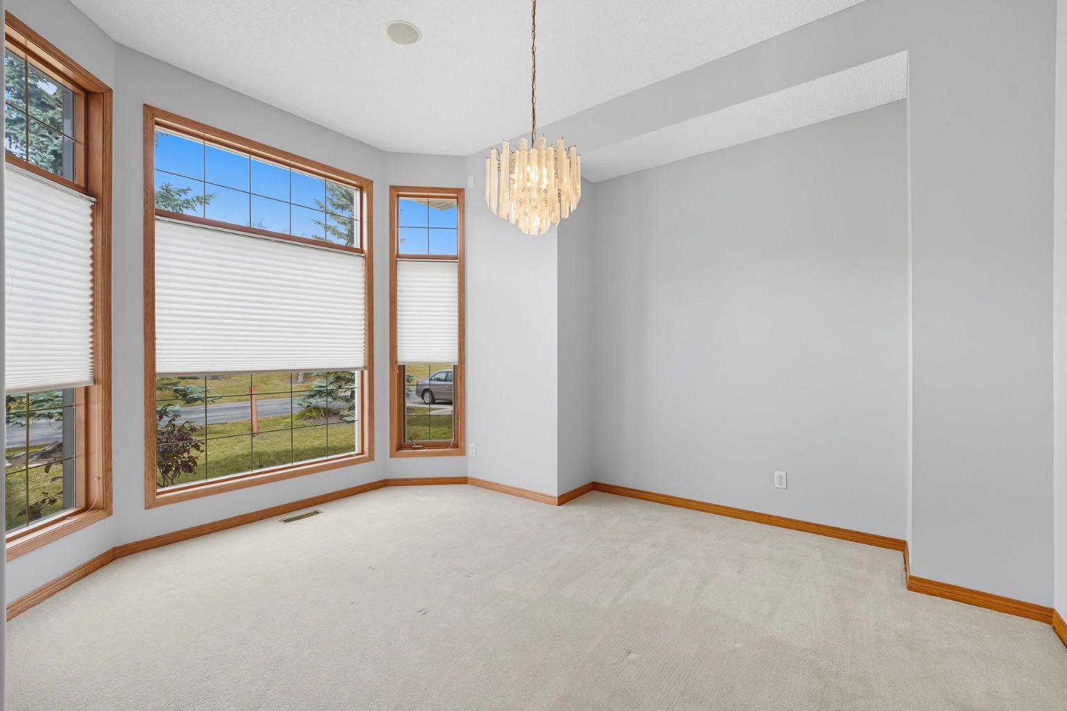 36 Eagleview Heights