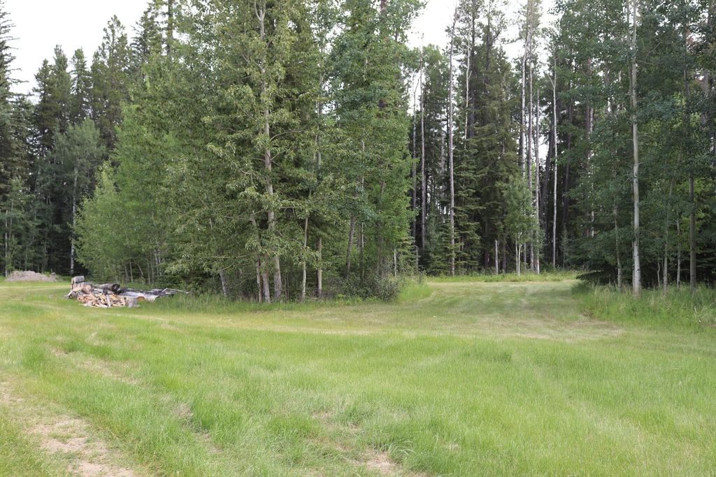 Photo of 16511 Township Road 532A Subdivision #48, Rural Yellowhead County, AB T7E 3A6 (MLS # A1128566)