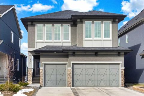 Photo of 396 Evansborough Way NW, Calgary, AB T3P 0R3 (MLS # A2314936)