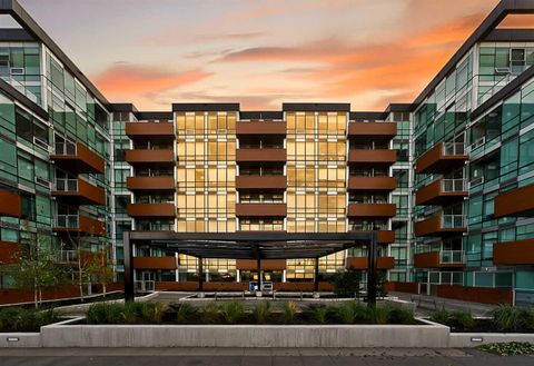 110 18 A Street NW 538 Calgary AB T2N 5G5