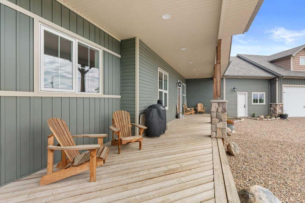 Photo of 7228 Township Road 110 #6, Rural Cypress County, AB T0K 1Z0 (MLS # A2329175)