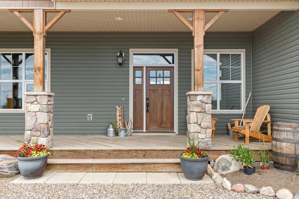 Photo of 7228 Township Road 110 #6, Rural Cypress County, AB T0K 1Z0 (MLS # A2329175)
