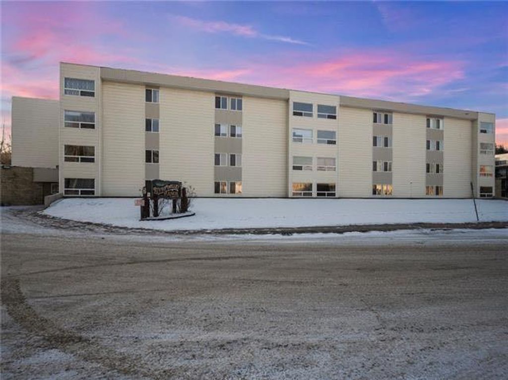 Photo of 111 Charles Avenue #320, Fort McMurray, AB T9H 1R3 (MLS # A2289738)