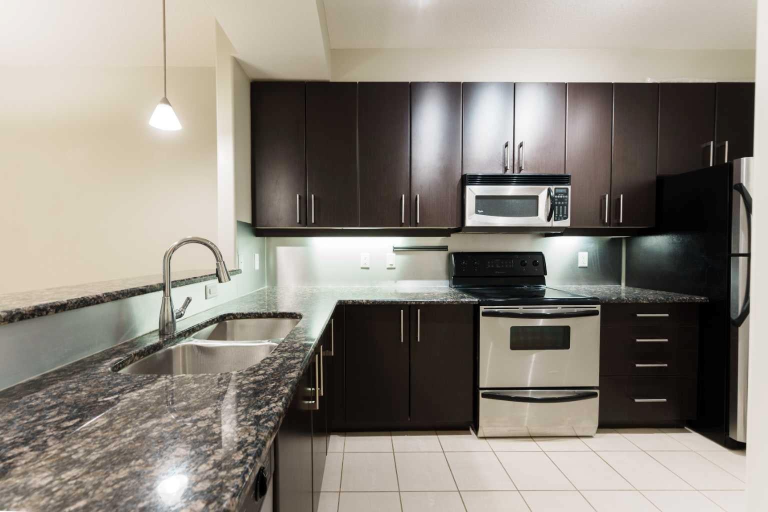 830 Centre Avenue NE 204