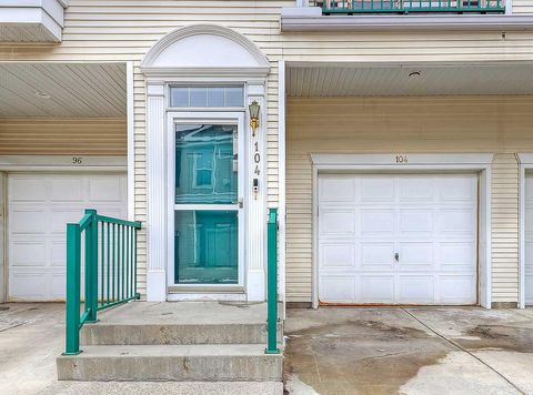 Tiny photo for 104 Prestwick Gardens SE, Calgary, AB T2Z 3V4 (MLS # A2299381)