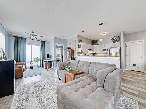 Tiny photo for 104 Prestwick Gardens SE, Calgary, AB T2Z 3V4 (MLS # A2299381)