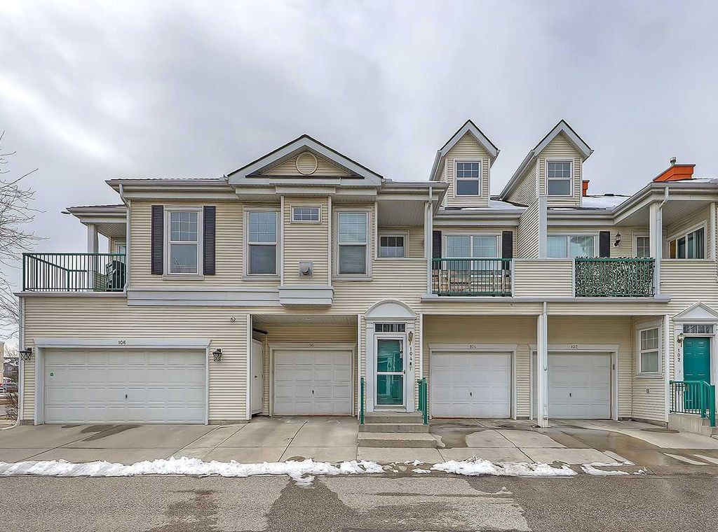 Photo of 104 Prestwick Gardens SE, Calgary, AB T2Z 3V4 (MLS # A2299381)