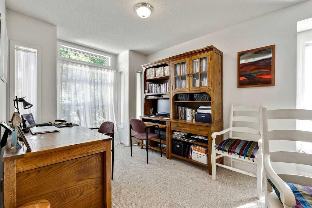 145 Sierra Morena Green SW