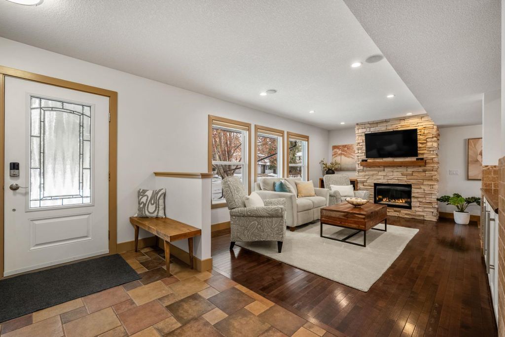 Photo of 250 Lake Fraser Place SE, Calgary, AB T2H 2L5 (MLS # A2281677)