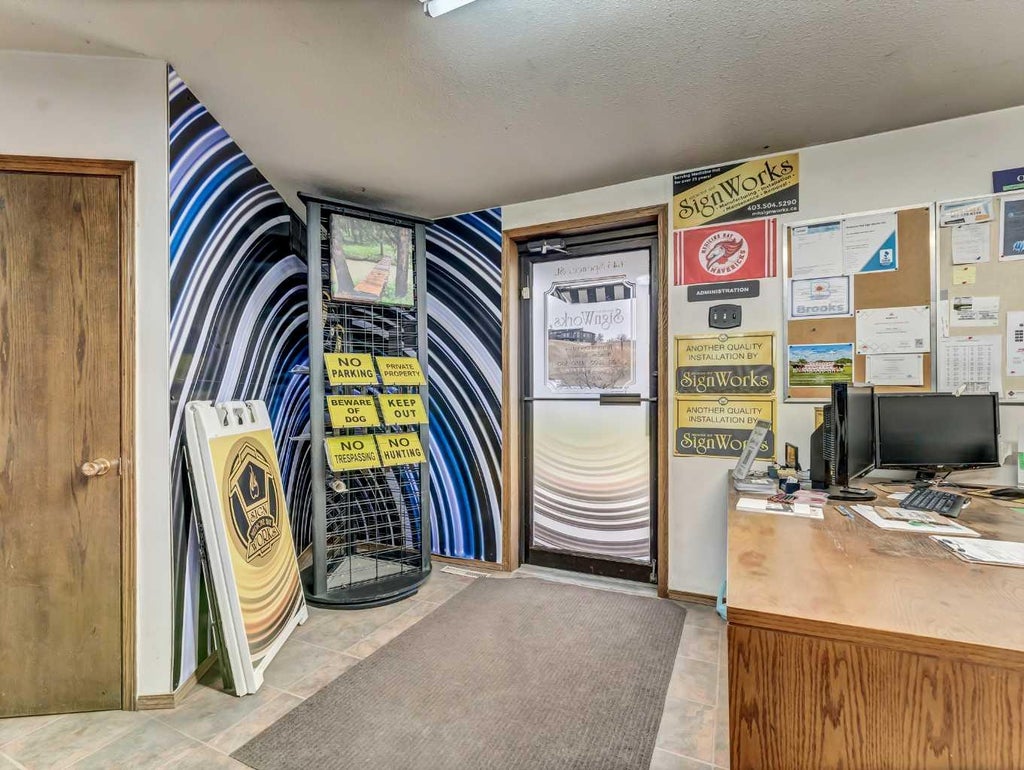 Photo of 645 Spencer Street SE, Medicine Hat, AB T1A 1Y9 (MLS # A2328426)