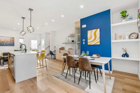 1313 20 Avenue NW Unit 3 Calgary AB T2M 1G4