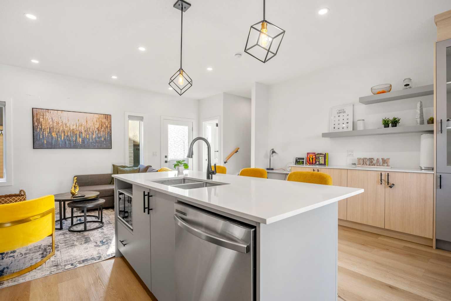 1313 20 Avenue NW Unit 3