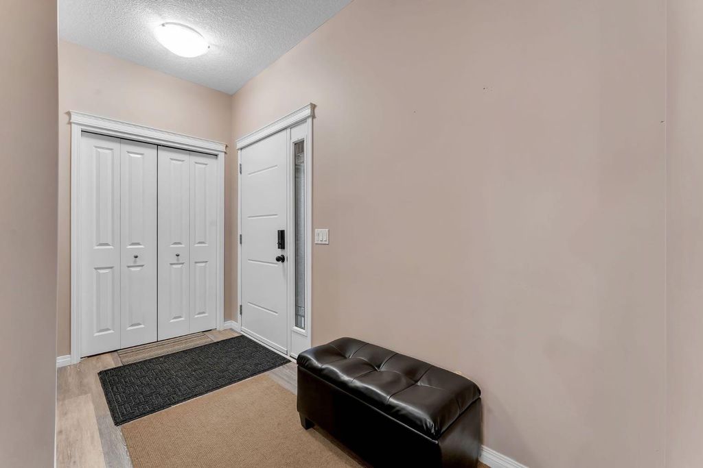 Photo of 405 Kincora Drive NW, Calgary, AB T3R 1N4 (MLS # A2282096)
