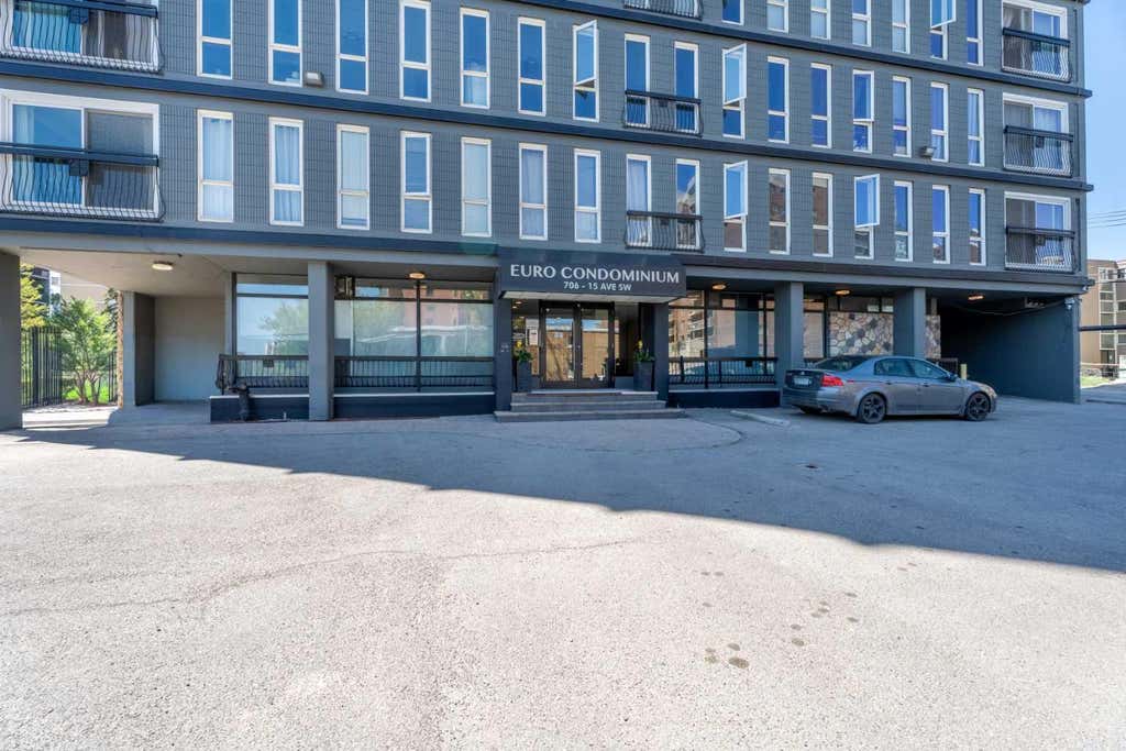 Photo of 706 15 Avenue SW #403, Calgary, AB T2R 0R7 (MLS # A2317050)