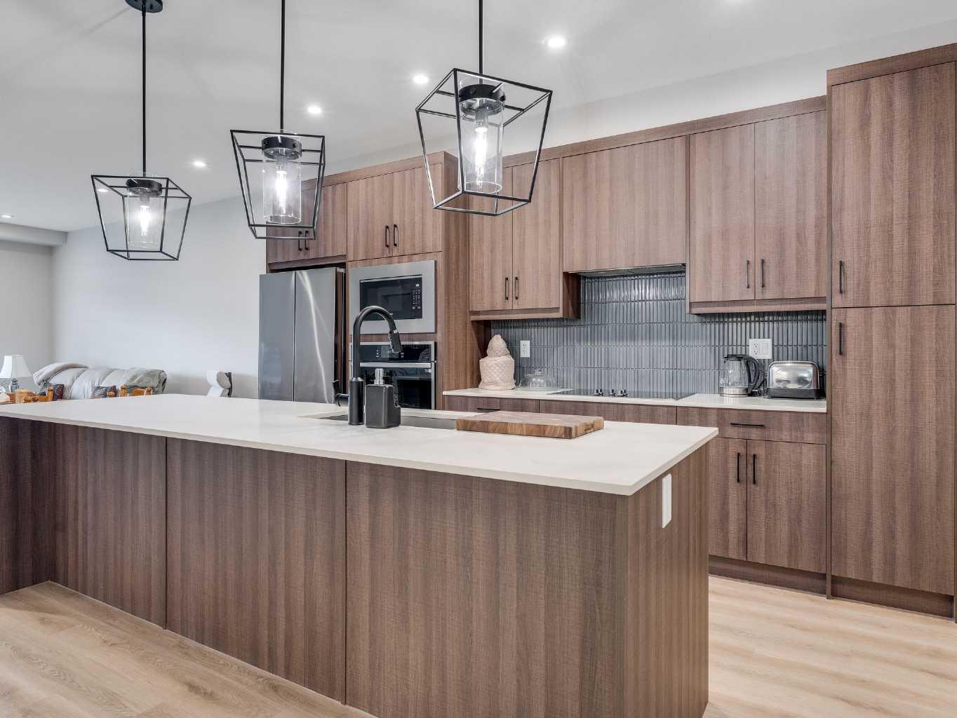 200 Seton Circle SE 1412