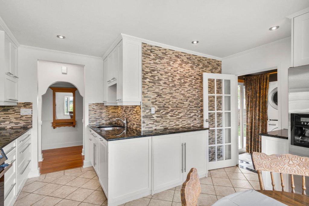 Photo of 1404 18 Avenue NW, Calgary, AB T2M 0W6 (MLS # A2312616)