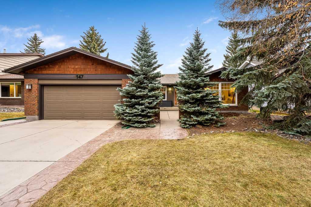 147 Oakside Place SW