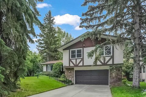 Photo of 3415 Utah Crescent NW, Calgary, AB T2N 4A9 (MLS # A2324944)
