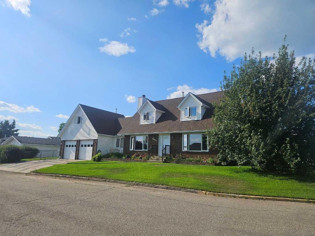 Photo of 10600 106 Avenue, Fairview, AB T0H 1L0 (MLS # A2265546)