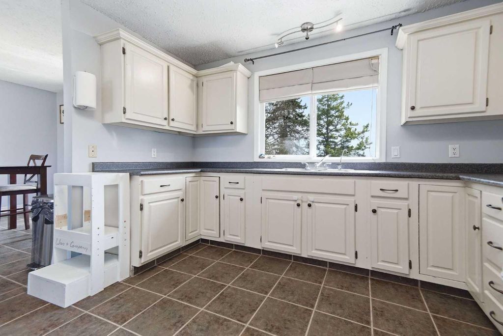 Photo of 425085 Range Road 272, Rural Ponoka County, AB T0C 2J0 (MLS # A2309930)