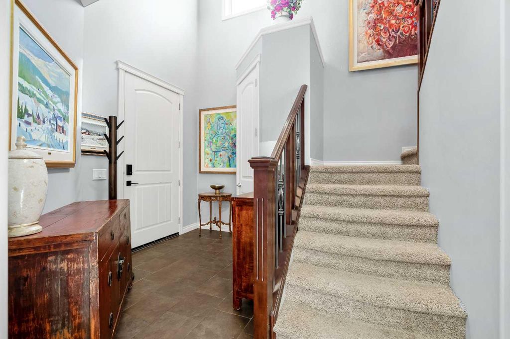 Photo of 611 Montgomery Close SE, High River, AB T1V 0B7 (MLS # A2311975)