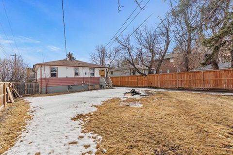 Photo of 1403 43 Street SW, Calgary, AB T3E 0Y4 (MLS # A2292244)