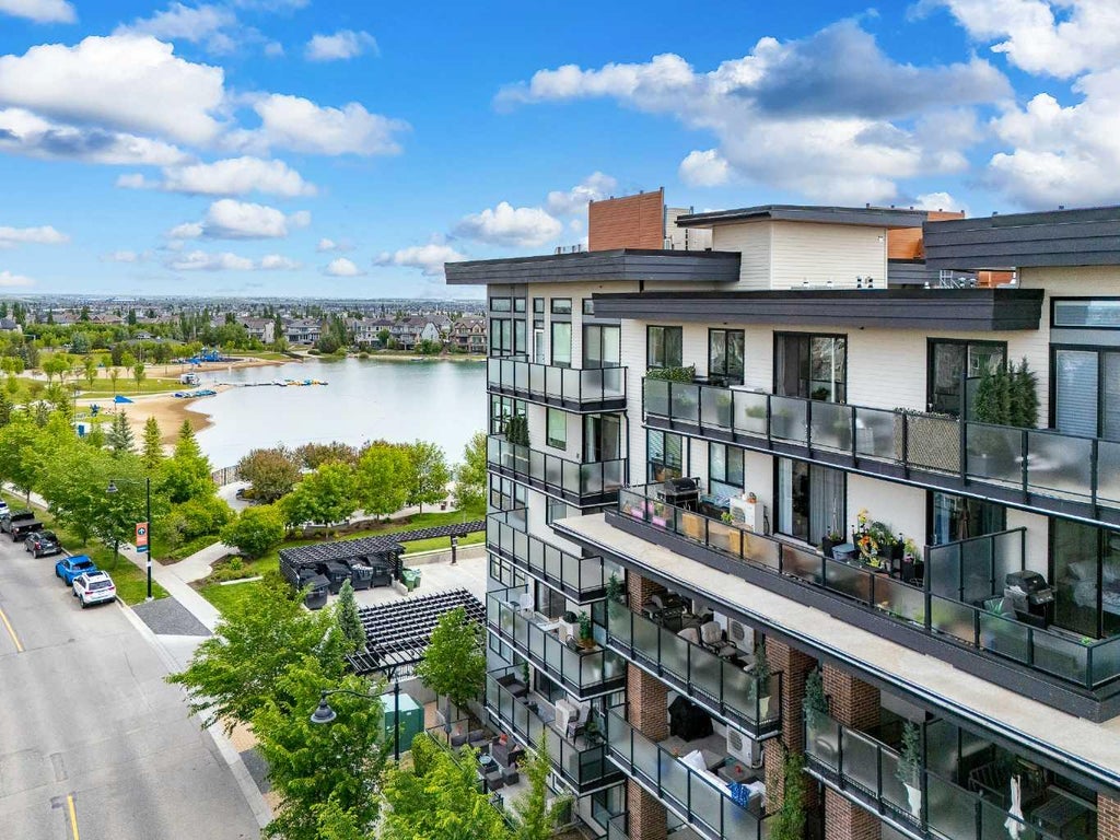 Photo of 2231 Mahogany Boulevard SE #603, Calgary, AB T3M 2Z3 (MLS # A2321117)