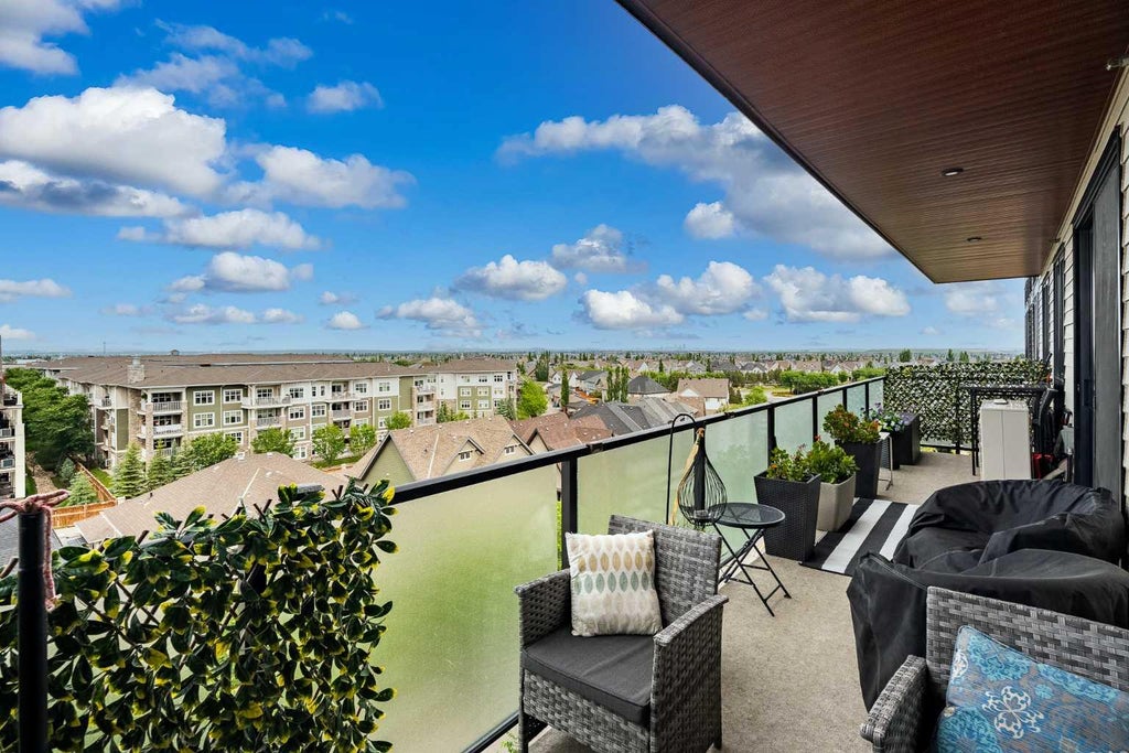 Photo of 2231 Mahogany Boulevard SE #603, Calgary, AB T3M 2Z3 (MLS # A2321117)