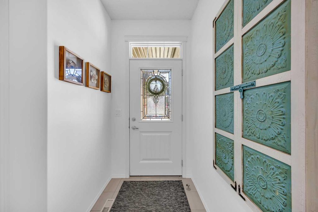 Photo of 30 Cranarch View SE, Calgary, AB T3M 2J3 (MLS # A2289579)