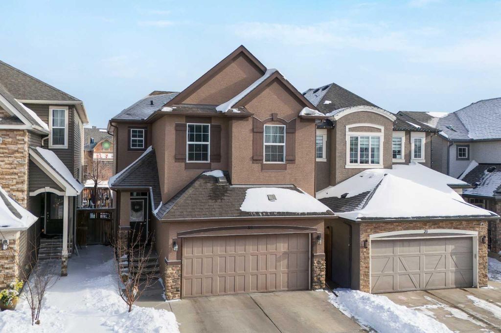 Photo of 30 Cranarch View SE, Calgary, AB T3M 2J3 (MLS # A2289579)