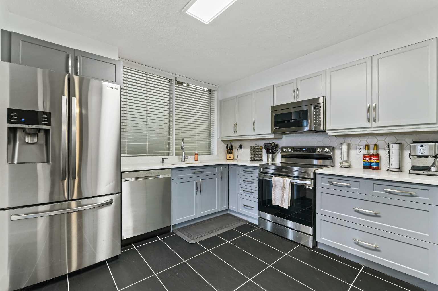 145 Point Drive NW 208
