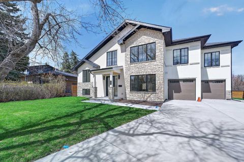Photo of 88 Woodlark Drive SW, Calgary, AB T3C 4H5 (MLS # A2308397)