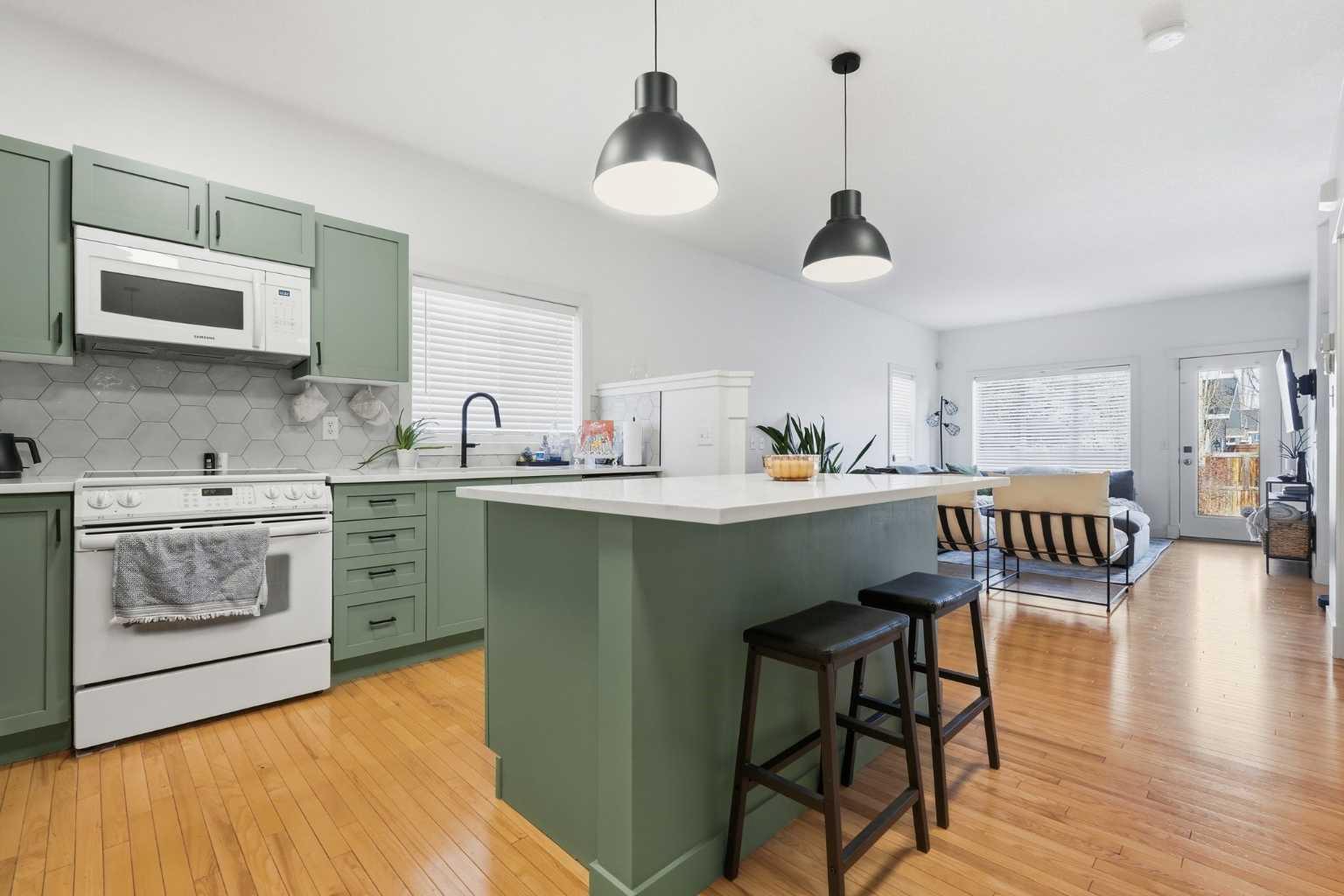 150 Cougartown Circle SW