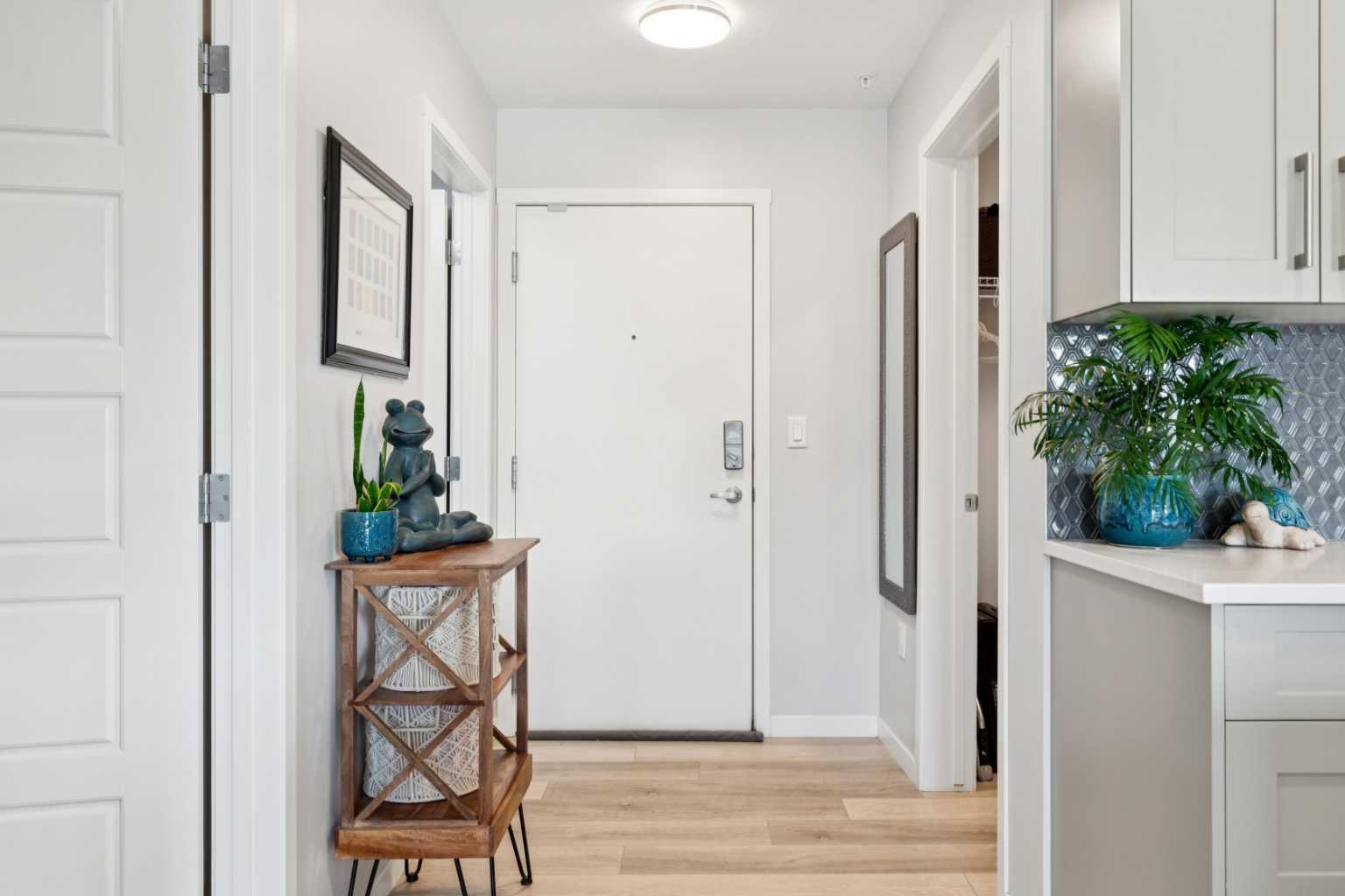 40 Carrington Plaza NW 110