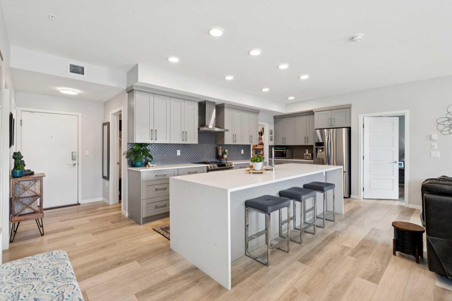 40 Carrington Plaza NW 110