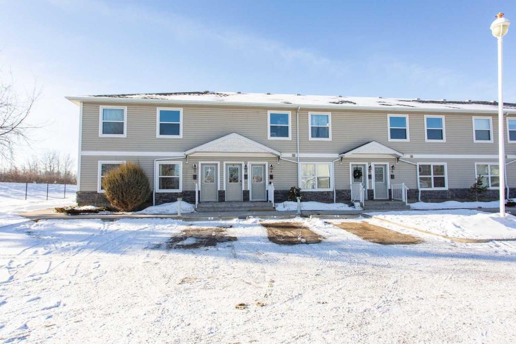 Photo of 20 Jacobs Close #4, Red Deer, AB T4P 4C9 (MLS # A2283352)