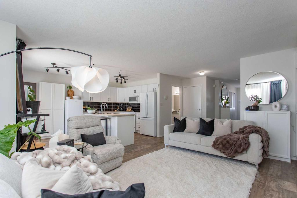 Photo of 20 Jacobs Close #4, Red Deer, AB T4P 4C9 (MLS # A2283352)