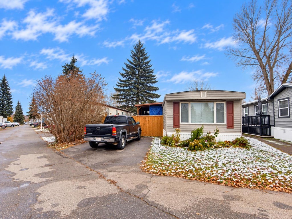 Photo of 6724 17 Avenue SE #97, Calgary, AB T2A 0W5 (MLS # A2355622)