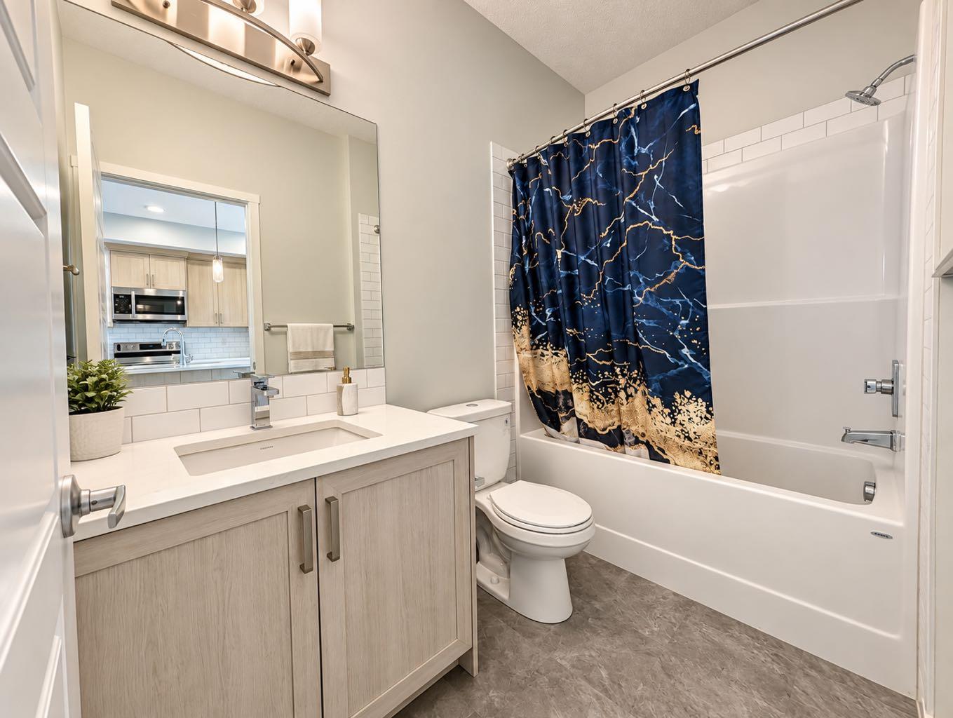 40 Carrington Plaza NW 411