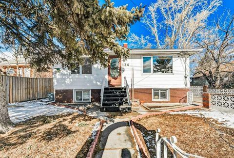 Photo of 136 32 Avenue NE, Calgary, AB T2E 2G5 (MLS # A2292766)