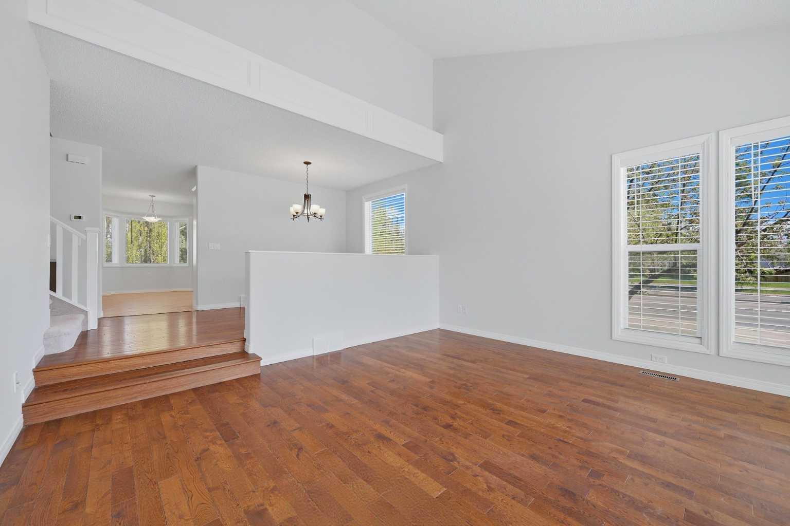 4 Woodstock Road SW