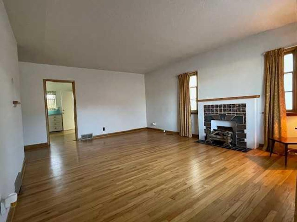 Photo of 2603 4 Avenue NW, Calgary, AB T2N 0P7 (MLS # A2286088)