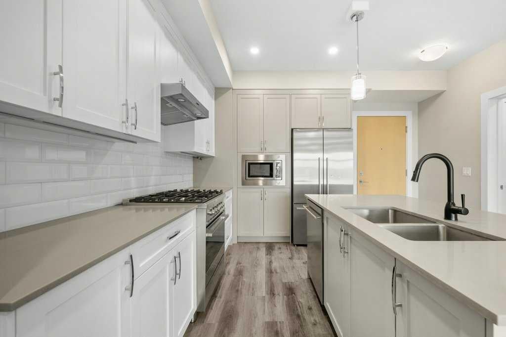 1702 17 Avenue SW 306