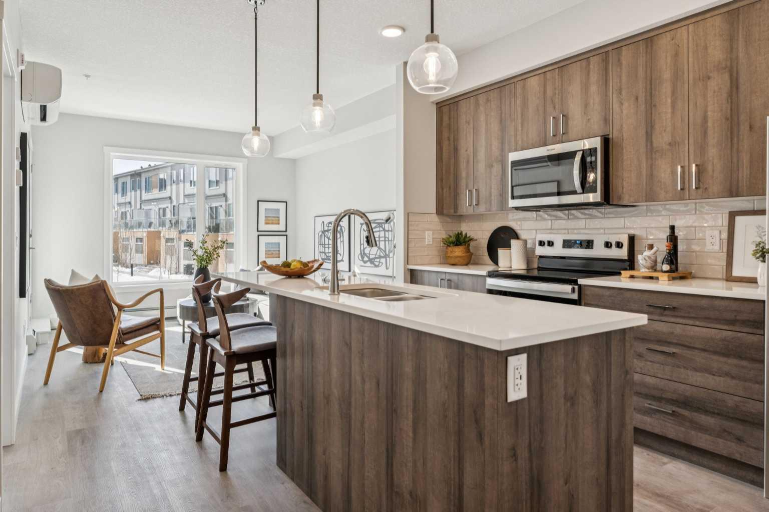 655 Shawnee Square SW 208